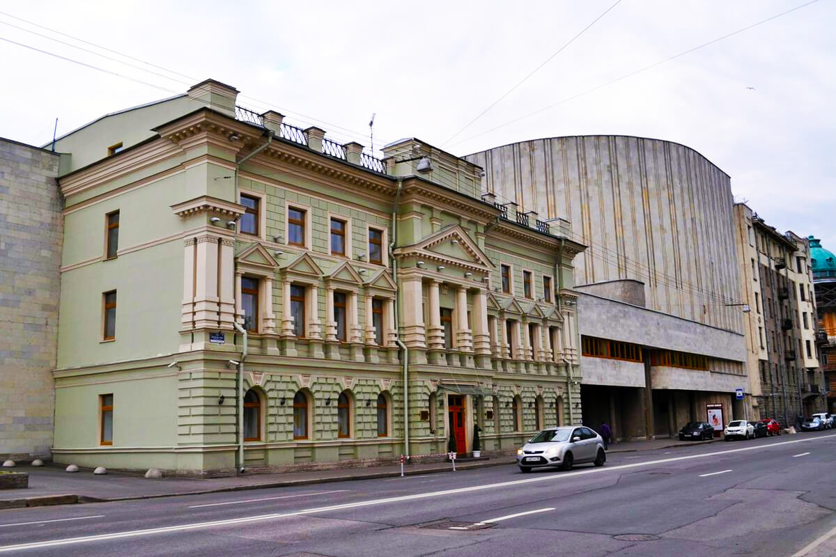 Спб б. Таврическая 39 архивный комитет. Гостиница Меркурий Санкт Петербург здание. Архивный комитет СПБ. Архив Таврическая 39.